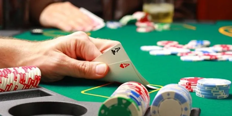 Bí kíp chơi poker dễ thắng từng ván dành cho anh em